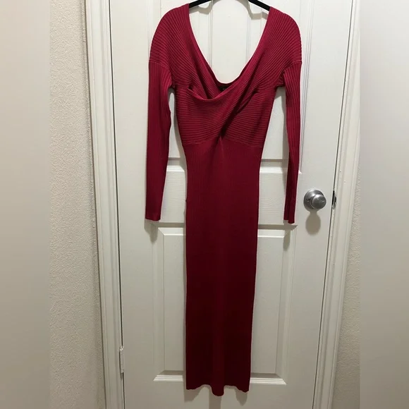 alexia admor red dress Nwt Alexia Admor Red Dress